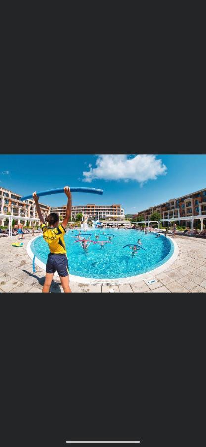 Private Apartment 49 In Prestige Fort Beach Hotel Sveti Vlas Bagian luar foto