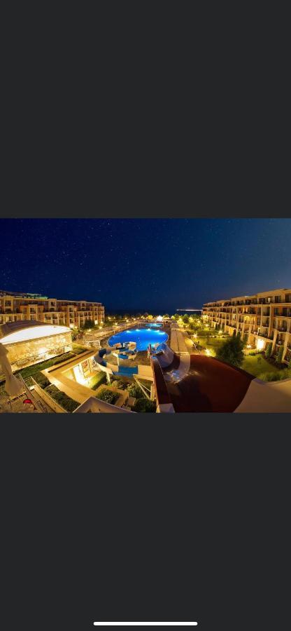 Private Apartment 49 In Prestige Fort Beach Hotel Sveti Vlas Bagian luar foto