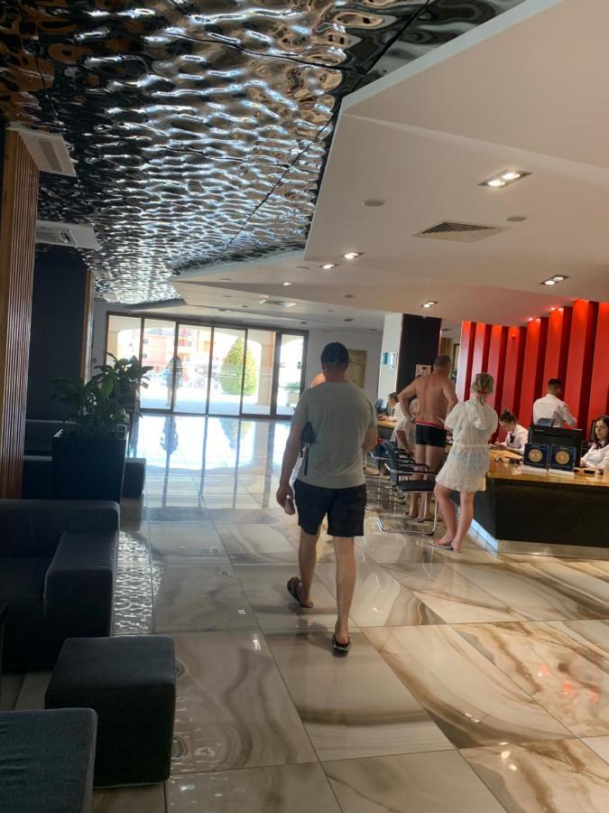 Private Apartment 49 In Prestige Fort Beach Hotel Sveti Vlas Bagian luar foto